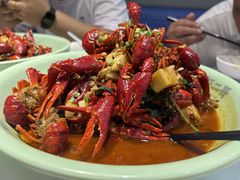 -靓虾二哥长沙地标小龙虾(五一广场店)