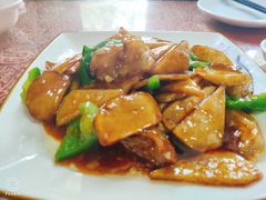 地三鲜-东北风味思缘食府(对湖路店)