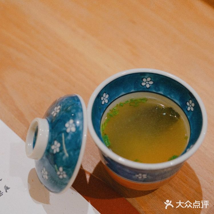 主厨好害羞，像一休哥☺️
