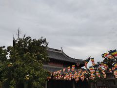 -龙华寺