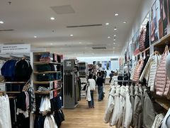 -优衣库(广州番禺万达广场店)