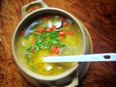 松茸鸡汤-龙姐私房菜(和顺古镇店)
