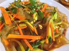 -三江鱼东北特色铁锅炖(骆驼店)