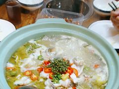 -重庆鸡公煲·青锅花椒鱼(牡丹江路店)