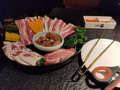 -嘿嘟嘟·肋条烧肉放题(爱融荟城店)