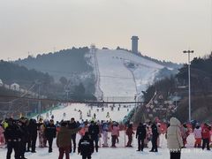 -蓟洲国际滑雪场