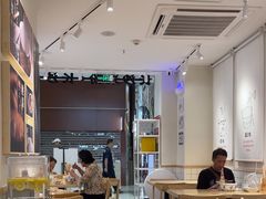 -白沙肴·长沙米粉.小炒湘菜(地王店)