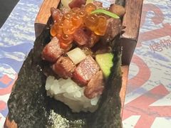 -三出山火锅(南京万象天地店)