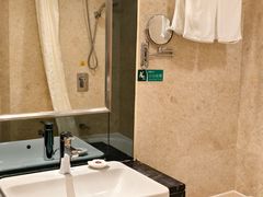 -汕头金海湾大酒店(万象城店)