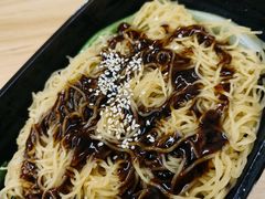 -牛师傅广式药膳牛骨汤美食(江南西店)