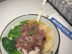 -鑫花溪牛肉米粉(凤凰街创始总店)