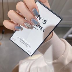 -悦指间美甲美睫