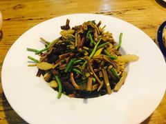野菜杂拌-老阿妈蒙古村·蒙古包·草原文化·歌舞表演(老君堂店)