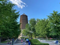 -玲珑塔公园