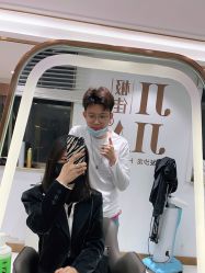 -镁连社·美联社