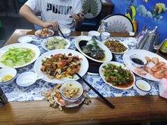 -范饭椰林川湘味海鲜·椰子鸡(三亚湾椰梦长廊店)