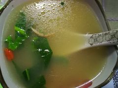-天天向上素食餐厅(五台山店)