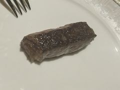 -Mogul Eatery·大亨餐酒馆