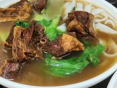 牛腩汤河-珍珍小食店(西华路店)
