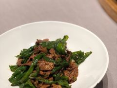 黑毛猪小炒肉-山里亲戚(淞虹路店)