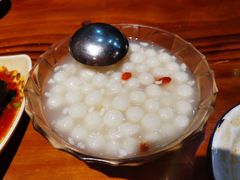 -爆炸头阿姨小四川正宗川味小吃(无任何分店)