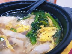 砂鍋雞湯小餛飩-老娘舅(西湖文化广场店)