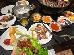 -韩京炭火烤肉自助料理(柯桥万达店)