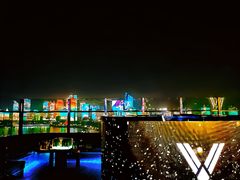-VENU+海景酒廊