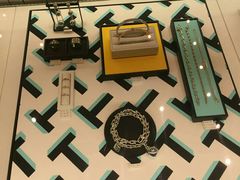 -Tiffany & Co.蒂芙尼
(广州太古汇店)