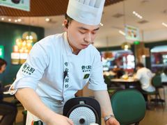 -费大厨辣椒炒肉(黄兴中心广场店)