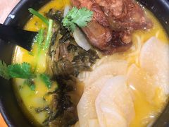 酸汤猪软骨面-和府捞面(东直门银座店)