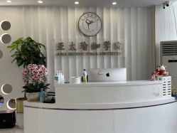 -亚太瑜伽普拉提学院