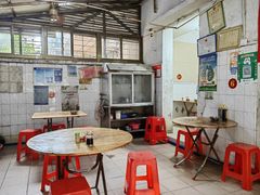 -海口滨海新村143号海南老字号炒菜店