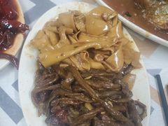 -尹记餐馆(花园店)