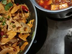 -川流不息·地道川菜·小龙虾(松东路店)