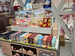 -泡泡玛特POPMART (北京超极合生汇店)