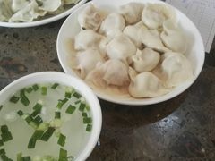 -周家大连水饺(美专校街店)