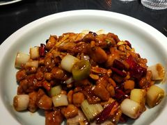 -梧桐树下(云锦世家店)