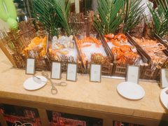 -大中华希尔顿酒店-念自助餐·嗨啤·小龙虾