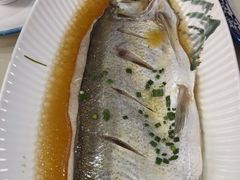 -七的湖·晚芳亭·阳澄湖农家菜·大闸蟹(莲花岛店)