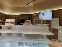 -银座仁志川·生吐司专门店(香港广场店)