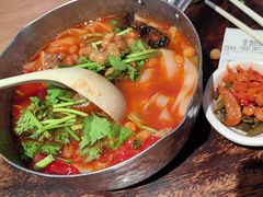 -小满手工粉(上海新世界城店)
