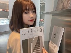 -洪小鹏生活美学馆(领SHOW天地店)