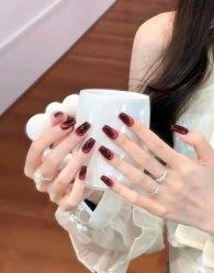 -桃色美甲沙龙