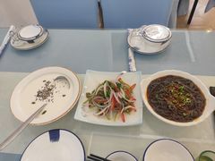 -马尔龙新疆饭店·清真(瑞景店)