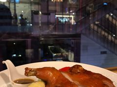 烧乳猪脾配蜜糖芥末籽汁-La-Serene Café