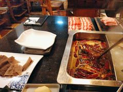 -百年川椒重庆老火锅(光谷店)