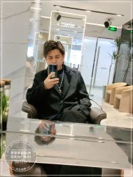 -罗亚帝造型·烫发染发