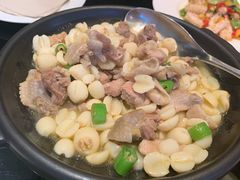 放养土鸡焖湘莲-芙蓉堂(武汉天地店)
