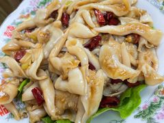 -崴海渔村(虹梅路店)